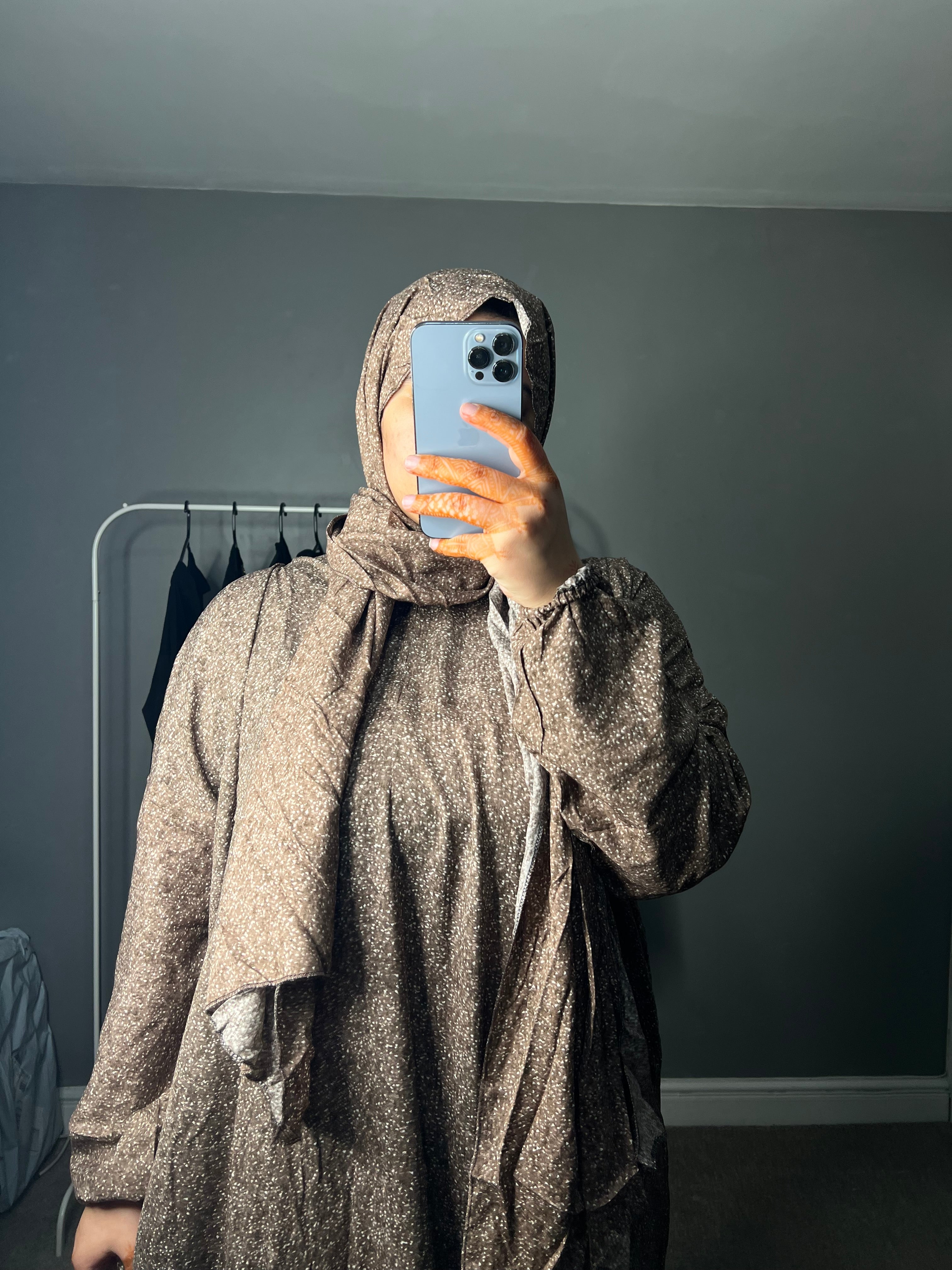 very long snd large abaya pray one size