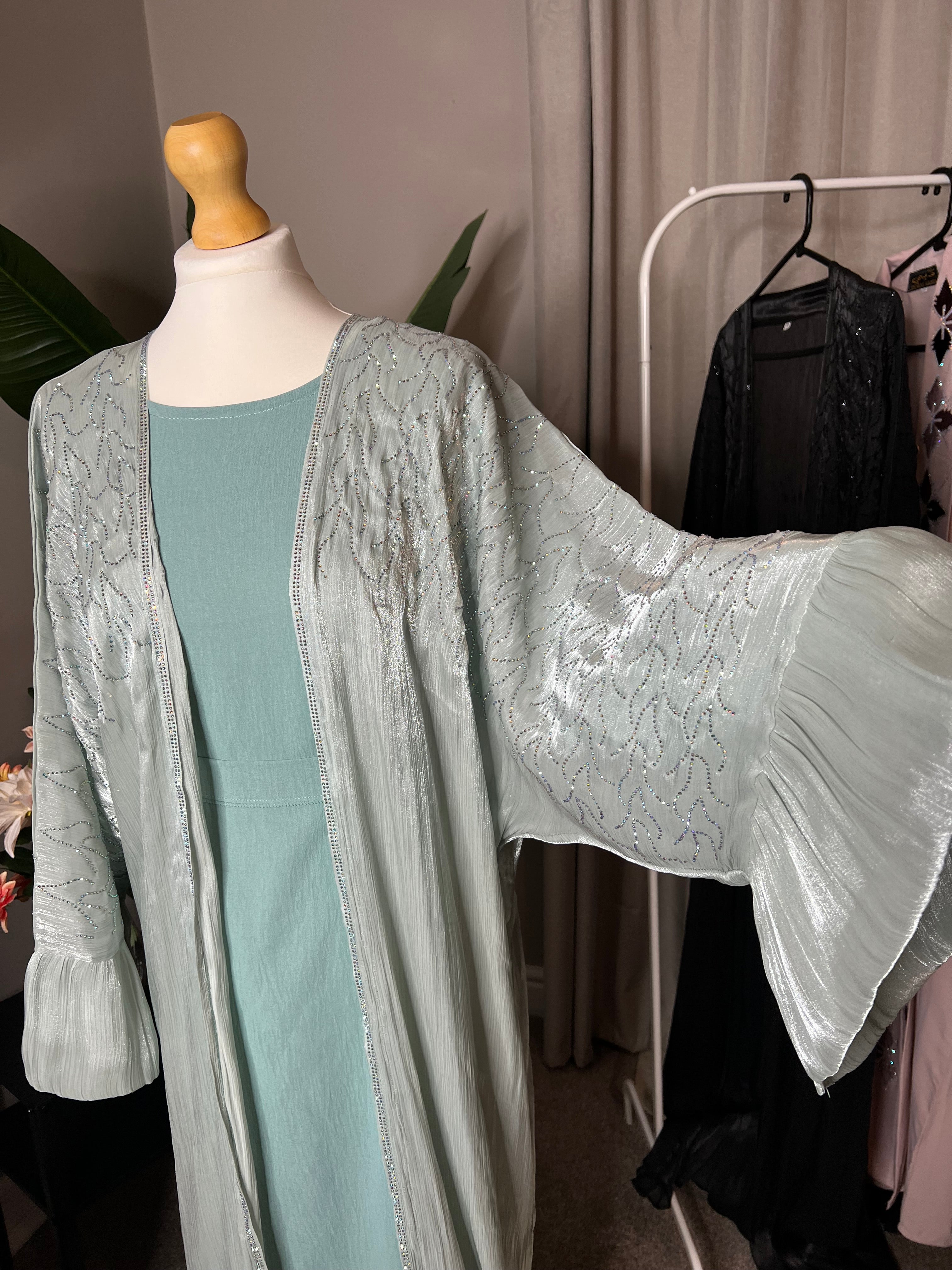 girly abaya 3 pieces