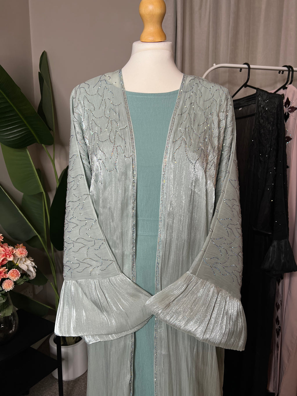 girly abaya 3 pieces