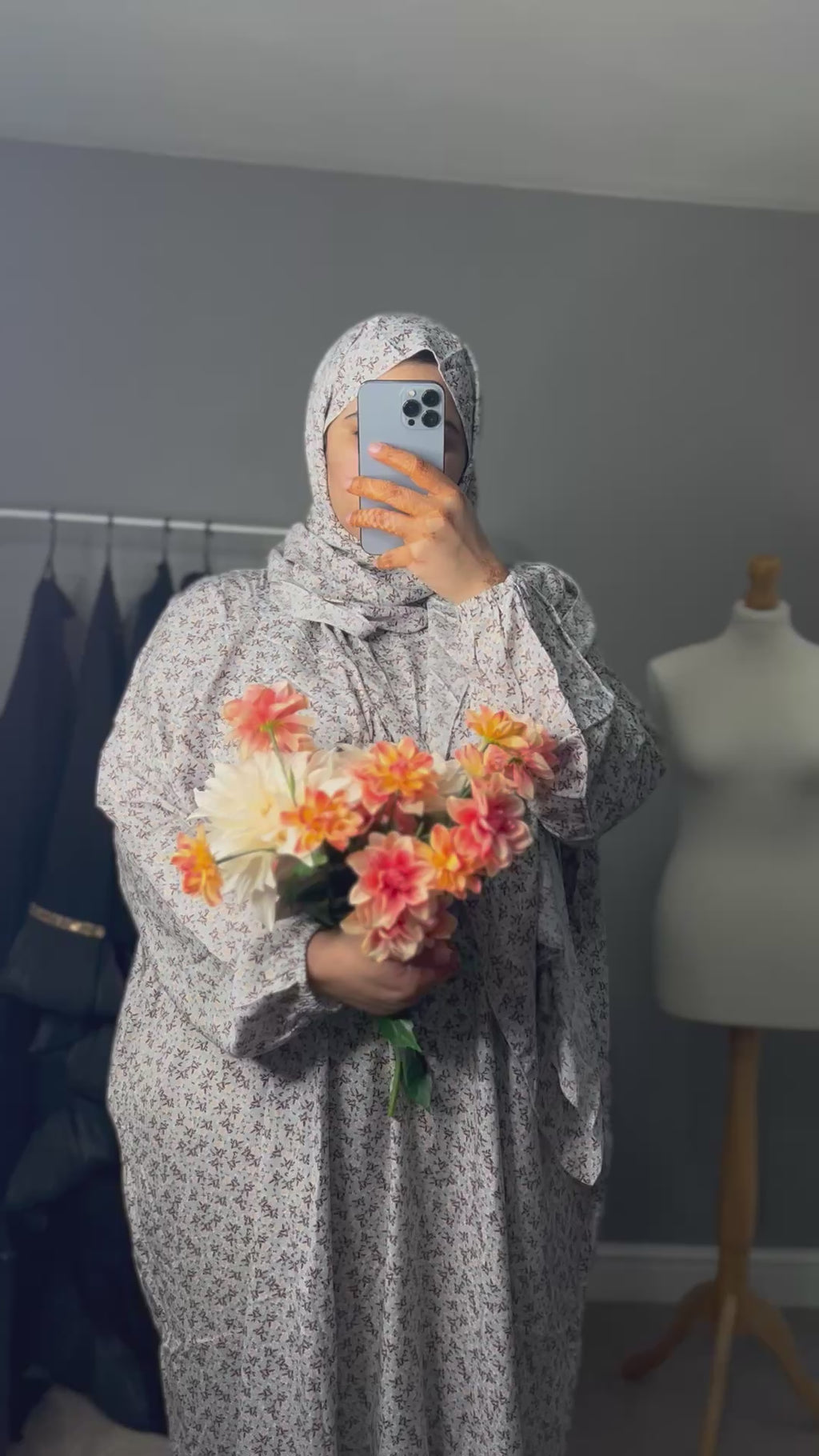 very long snd large abaya pray one size